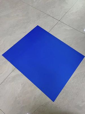 Gepersonaliseerde blauwe positieve aluminium CTCP-drukplaat met een dikte van 0,15 mm voor krantendruk