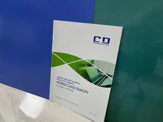 Enkele laag positieve PS-drukplaat met 80-100 MJ/cm² beeldvormingsenergie en 220 °C plaatbakken voor offsetdruk