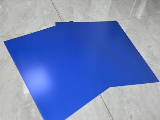 Blauwe aluminium thermische CTP-plaat met geperforeerd ontwerp 150000 afdruktijden 0,15-0,40 mm