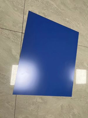 Donkerblauwe dubbele laag CTP-plaat met 350000 afdrukken 0,15 mm tot 0,40 mm breedte en ≤10% puntwinst voor drukwerk van hoge kwaliteit