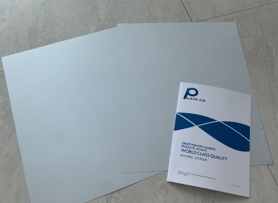 Processloze CTP-plaat zonder ontwikkelaar voor 100000-200000 afdrukken met een maximale spoelbreedte van 1350 mm
