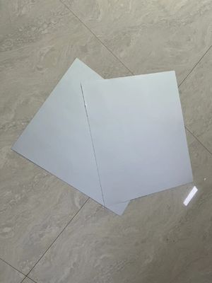Grijzwit, procesloos CTP-drukplaat met een dikte van 0,15 mm/0,30 mm voor 100.000-300.000 afdrukken